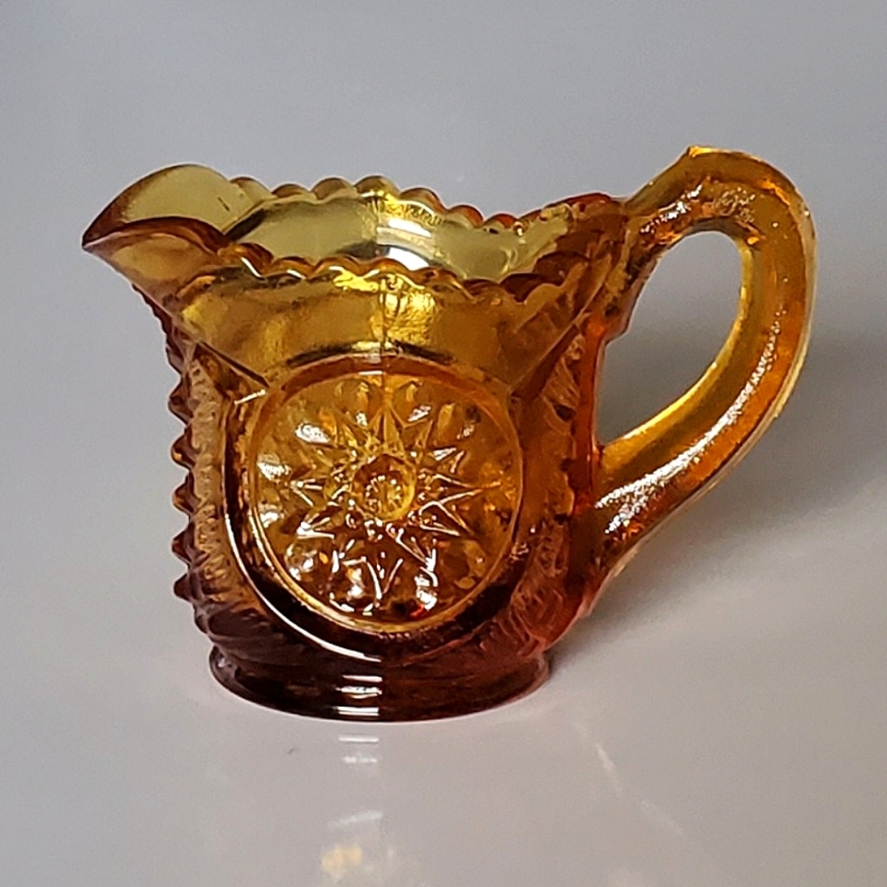 1960s L.E. Smith Amber Hobster Mini 2" Creamer Toothpick Holder